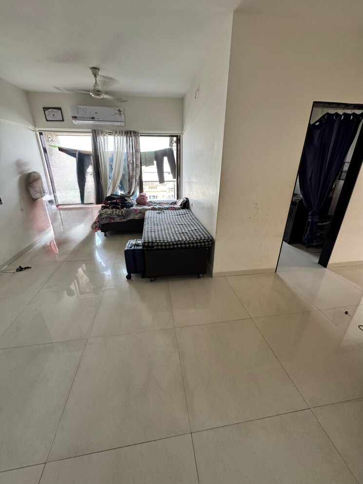 Living Room, shanti-one-mira-road 2 Bedroom 673 Sq.Ft. Apartment In Sector 1 Thane 9582181