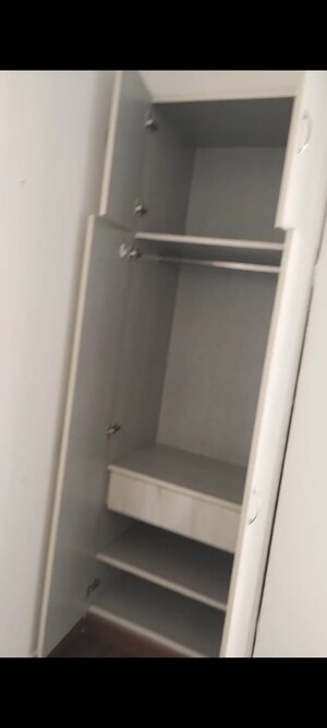 Furnished Amenities in 3 BHK Builder Floor at Bptp Park Floors I, Sector 77 – for Rent