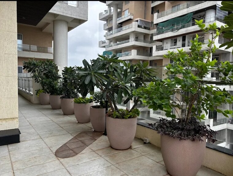 Balcony, indiabulls-sky-forest 4 Bedroom 3374 Sq.Ft. Apartment In Lower Parel Mumbai 9582186