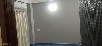 Room in 3 BHK Builder Floor at Macharhaat – for Sale