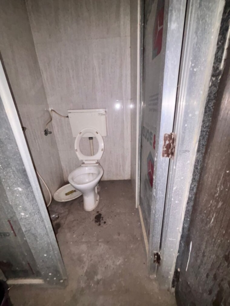 Bathroom, krishna-palace-ulwe 1 Bedroom 500 Sq.Ft. Apartment In Ulwe Sector 16 Navi Mumbai 9582265