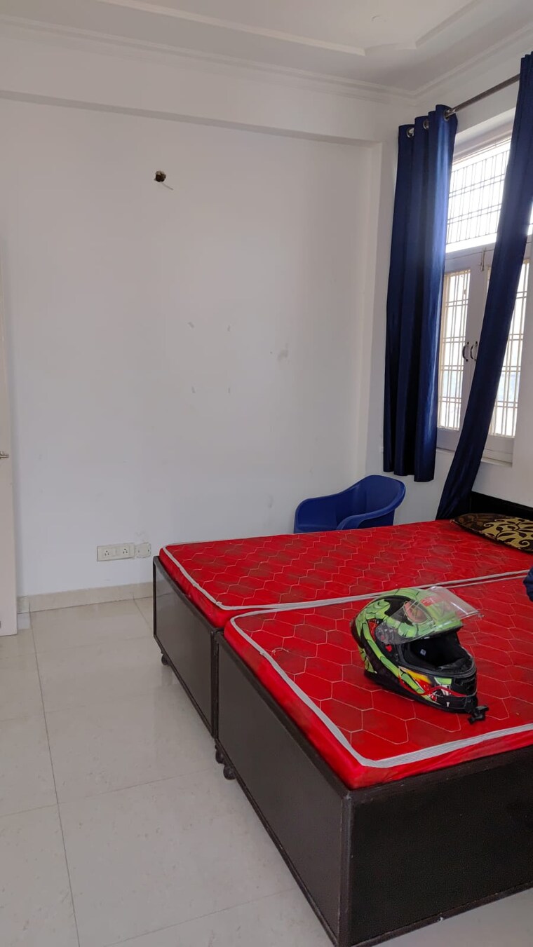 Bedroom, sustain-green 2 Bedroom 950 Sq.Ft. Apartment In Sector 45 Noida 9582223