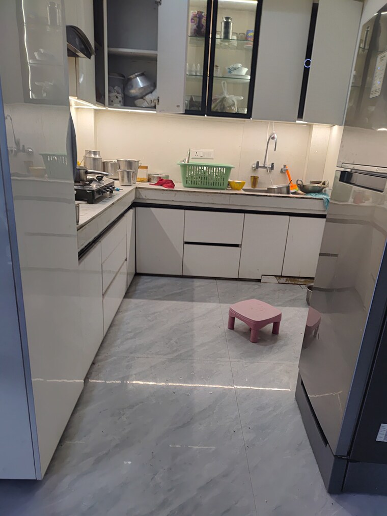 Kitchen, dhanya-niketan 2 Bedroom 130 Sq.Mt. Builder Floor In Sector 42 Noida 9582259