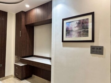  Pg For Rent in Vineet Khand