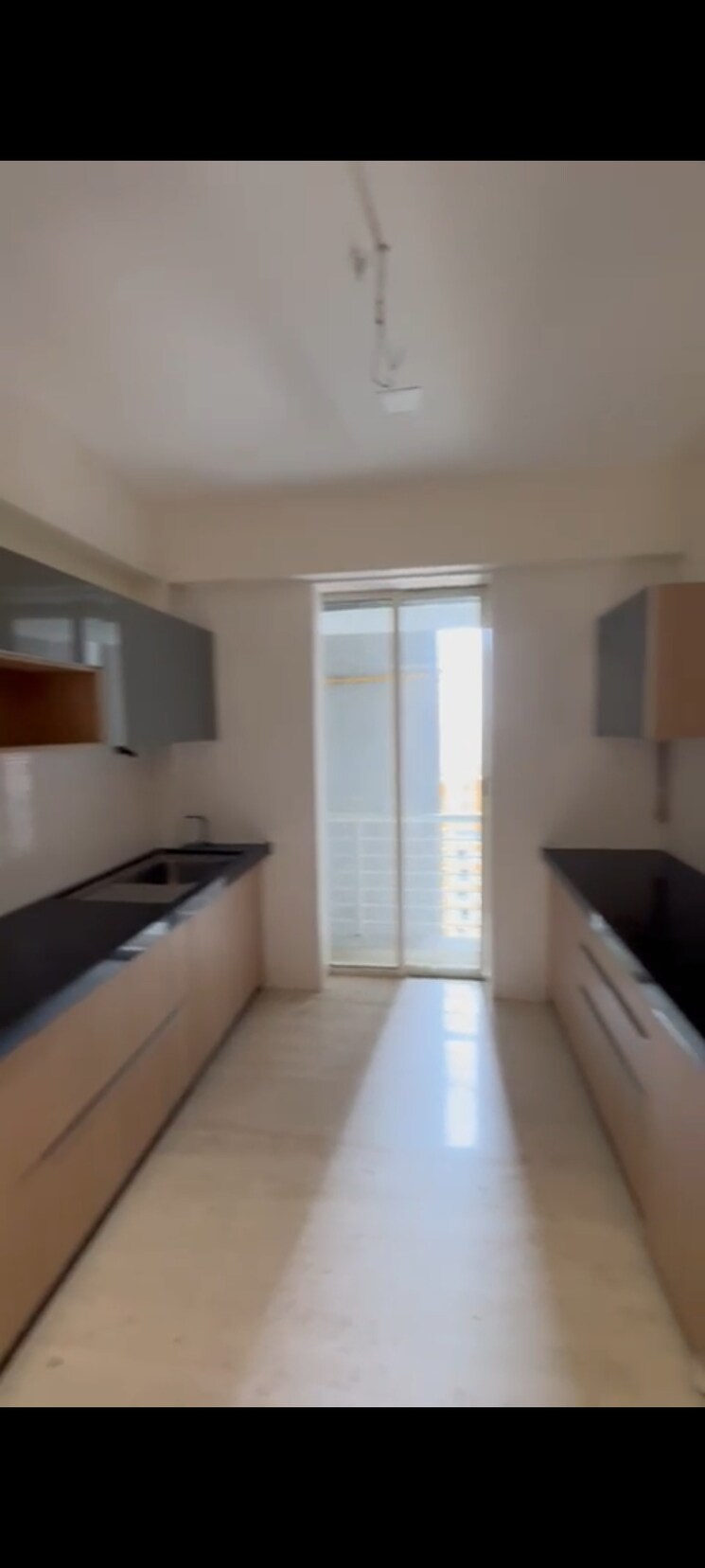 Kitchen, goregaon-west-view-chs 3 Bedroom 950 Sq.Ft. Apartment In Goregaon West Mumbai 9582312