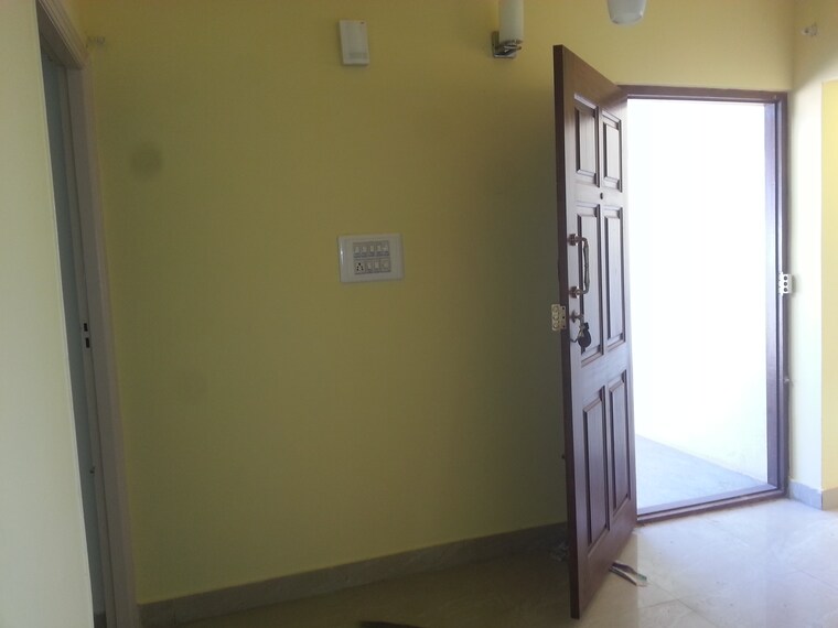 Room, rt nagar 2 Bedroom 740 Sq.Ft. Independent House In Rt Nagar Bangalore 9582313