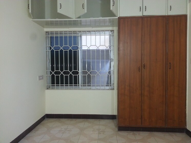Room, rt nagar 2 Bedroom 740 Sq.Ft. Independent House In Rt Nagar Bangalore 9582313