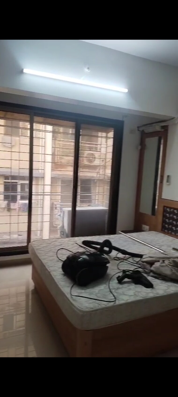  Parking, goregaon-west-view-chs 2 Bedroom 950 Sq.Ft. Apartment In Goregaon West Mumbai 9582323