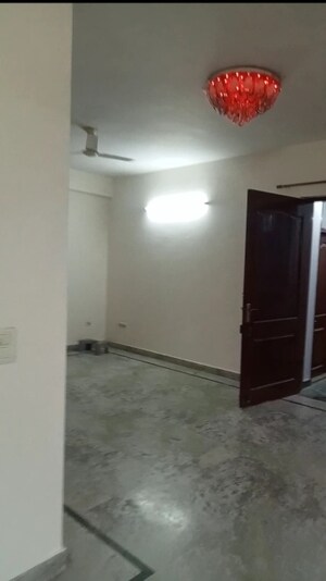 Room in 3 BHK Independent House at RWA Apartments Sector 108, Sector 108 – for Rent