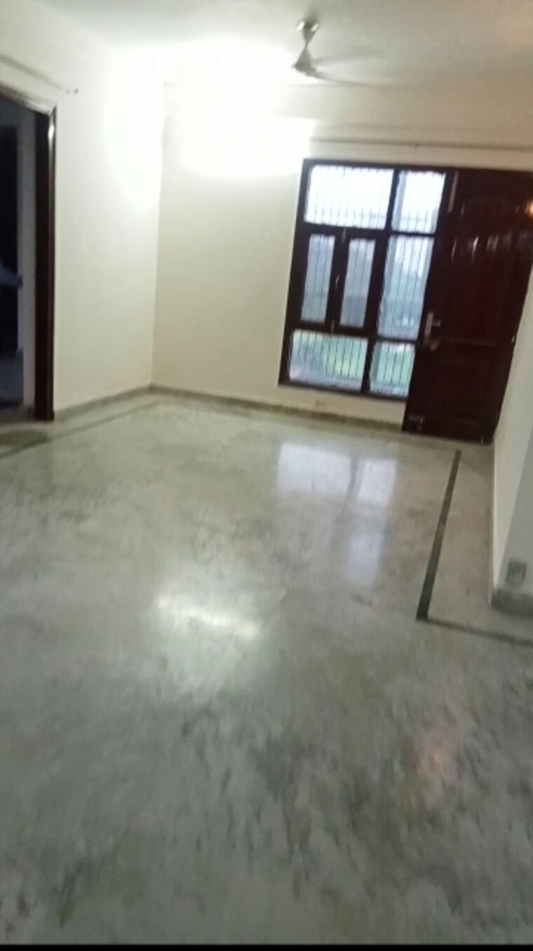 Room, rwa-apartments-sector-108 3 Bedroom 1500 Sq.Ft. Independent House In Sector 108 Noida 9582343