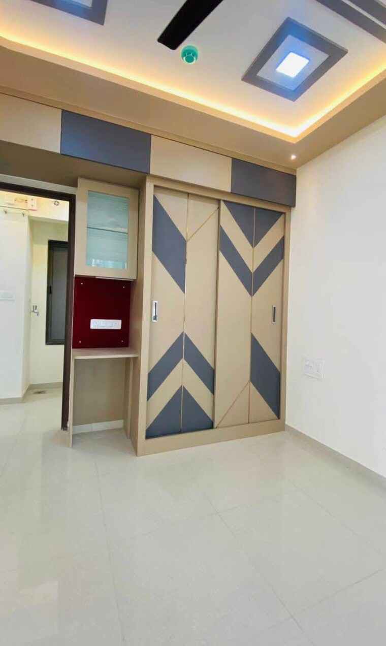 Room, risland-the-icon 3 Bedroom 939 Sq.Ft. Apartment In Dhokali Thane 9582344