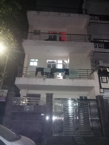 2 BHK Independent House For Rent in RWA Apartments Sector 19, Sector 19