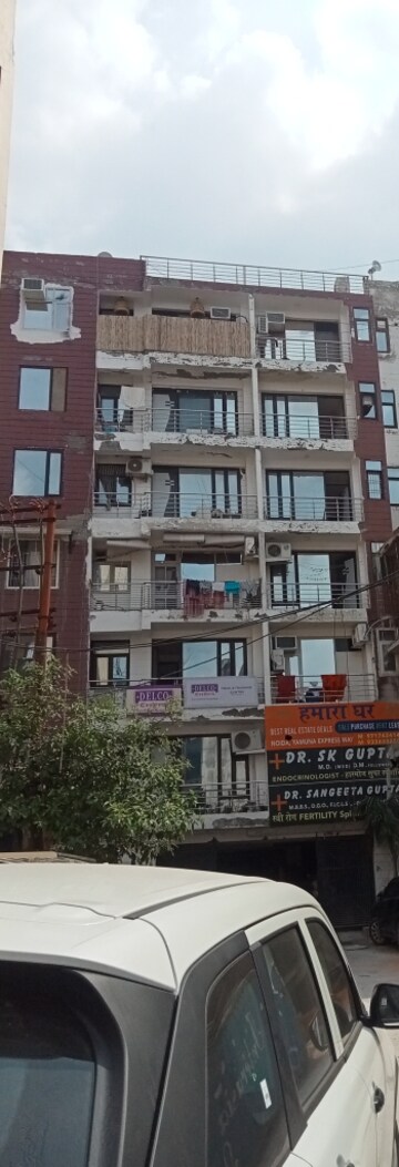 2 BHK Builder Floor For Rent in Bliss Heights, Sector 104