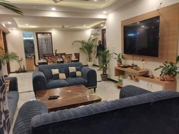Living Room in 3 BHK Builder Floor at Saket – for Rent