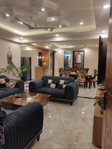 3 BHK Builder Floor For Rent in Saket