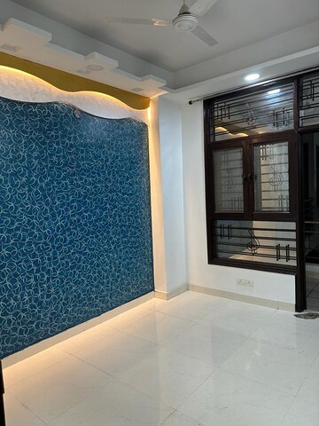 Bedroom in 2 BHK Builder Floor at Sapphire Tower, Sector 104 – for Sale