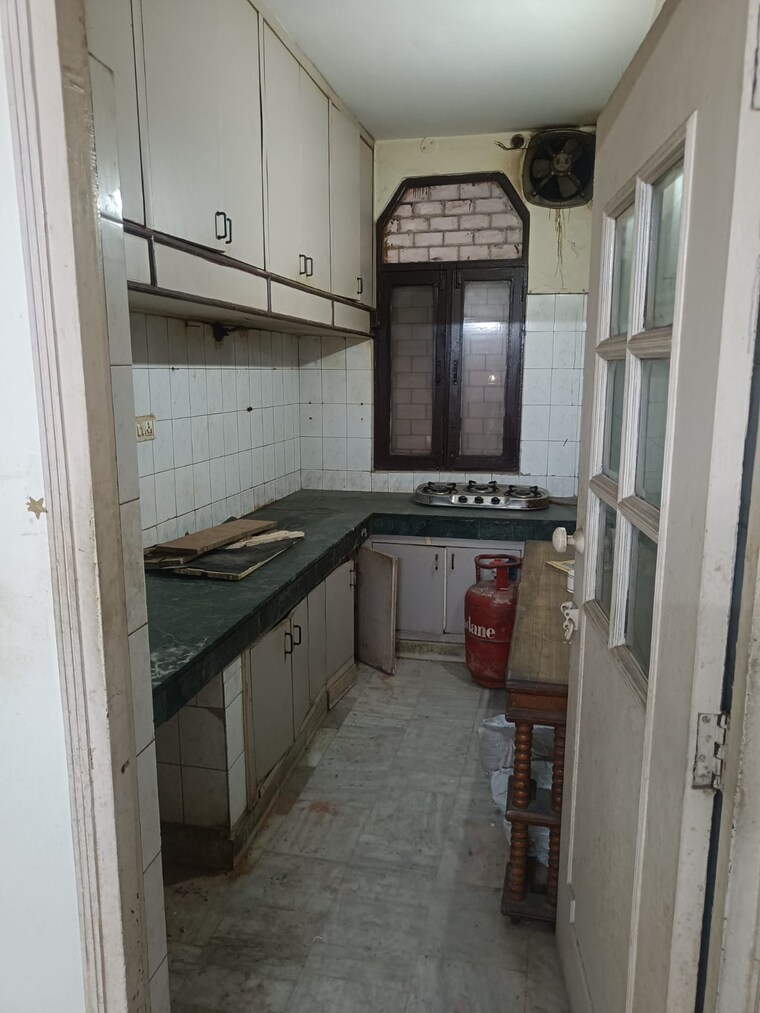 Kitchen, mehrauli 2 Bedroom 1000 Sq.Ft. Builder Floor In Mehrauli Delhi 9582392