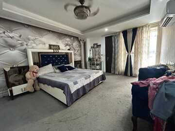 3 BHK Builder Floor For Rent in Freedom Fighters Enclave