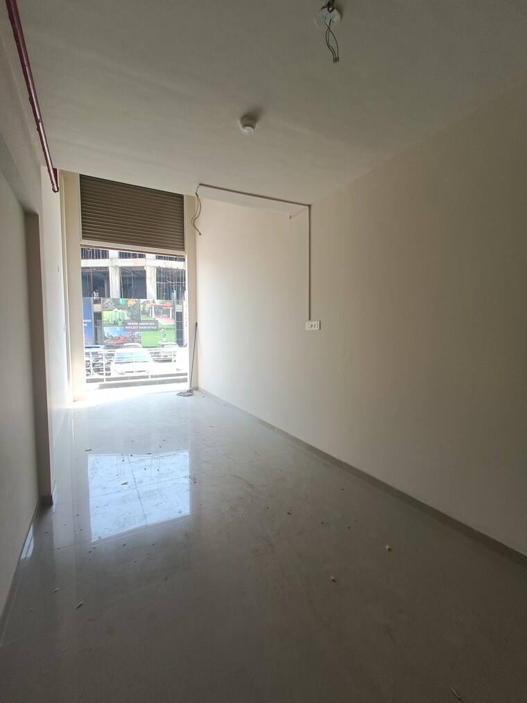 Master Plan, jp-north-barcelona Commercial Shop 210 Sq.Ft. In Mira Road Thane 9582417