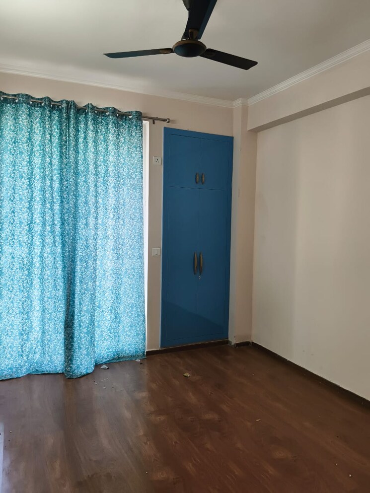 Room, omkar-royal-nest 4 Bedroom 2035 Sq.Ft. Apartment In Tech Zone 4 Greater Noida Greater Noida 9582402