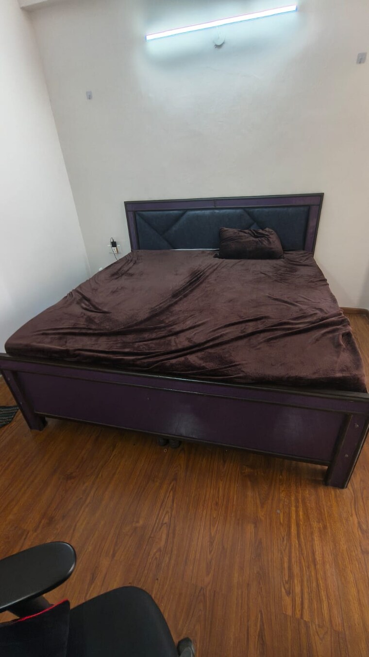 Bedroom, omkar-royal-nest 4 Bedroom 2035 Sq.Ft. Apartment In Tech Zone 4 Greater Noida Greater Noida 9582402