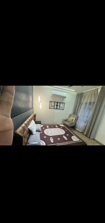 Bedroom in 4 BHK Villa at Prahlad Nagar – for Rent