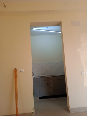  1 BHK Apartment at Amrapali Dream Valley, Tech Zone 4 Greater Noida – for Sale