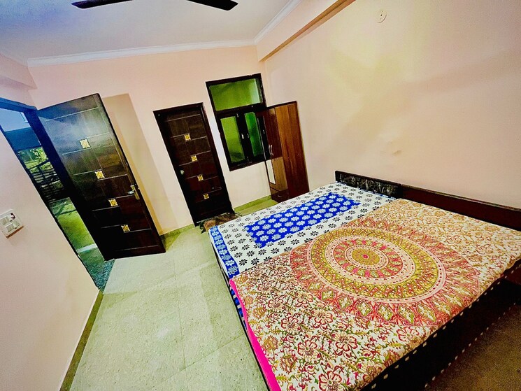 Bedroom, sector 41 Pg For Boys & Girls In Sector 41 9582428