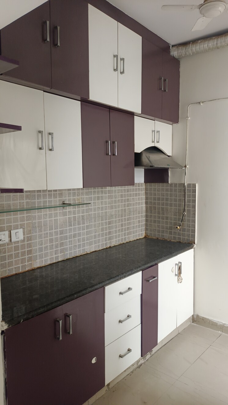 Kitchen, nimbus-the-hyde-park 3 Bedroom 1320 Sq.Ft. Apartment In Sector 78 Noida 9582442