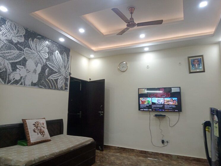 Team Area, sector 70 Pg For Boys & Girls In Sector 70 9582439