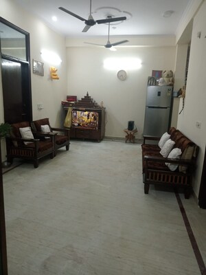 Living Room in  Pg at Sector 70 – for Rent