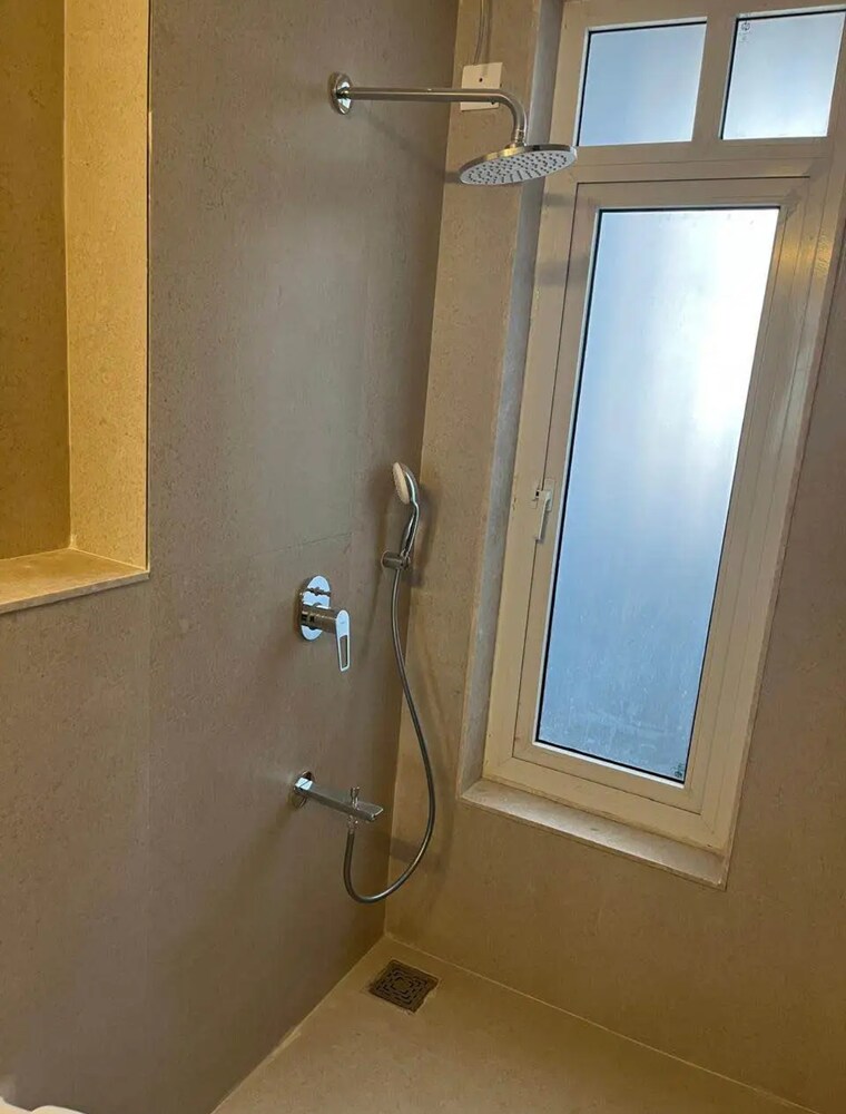 Bathroom, courtyard-by-narang-realty-and-the-wadhwa-group 2 Bedroom 1000 Sq.Ft. Apartment In Pokhran Road No Two Thane 9582441