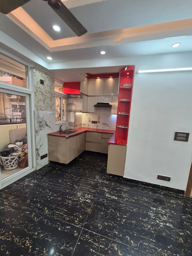 Kitchen, amrapali-heartbeat-city 4 Bedroom 3235 Sq.Ft. Apartment In Sector 107 Noida 9582437
