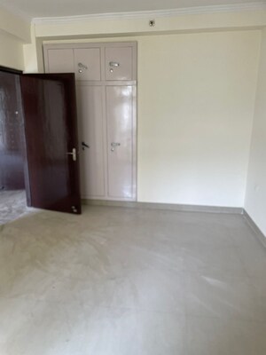 2 BHK Apartment For Sale in Amrapali Zodiac, Sector 120