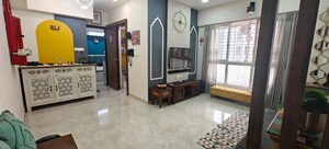 2 BHK Apartment For Rent in Lodha Amara, Kolshet Road