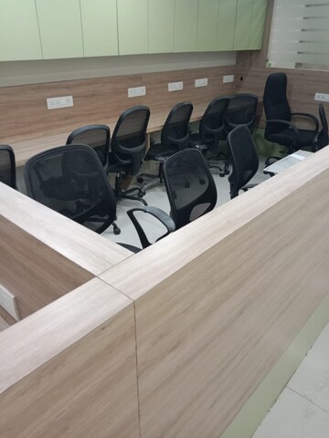  Office Space For Rent in Akota