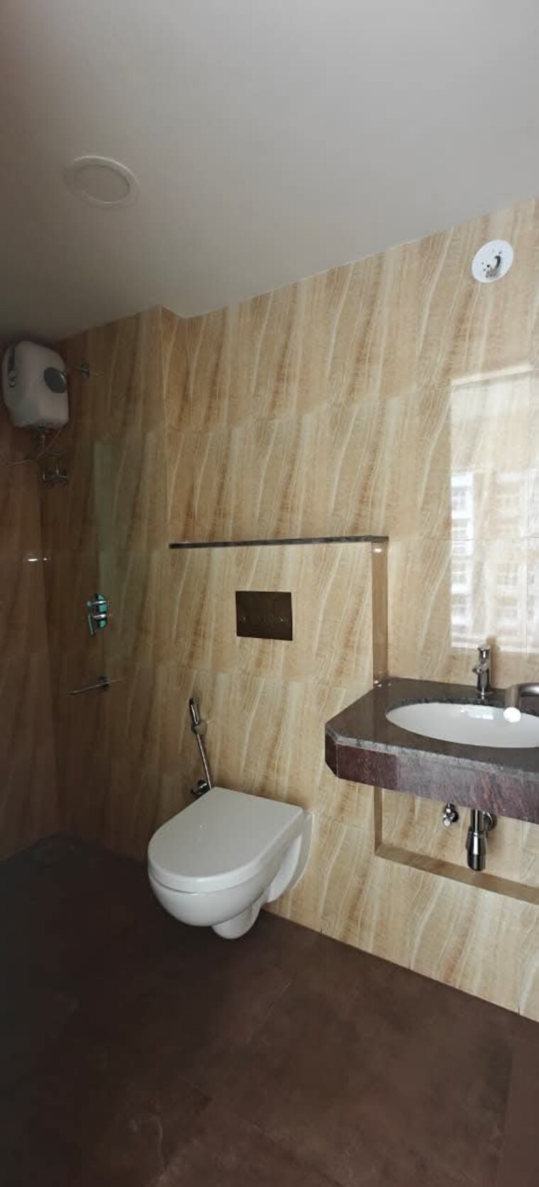 Bathroom, lodha-amara 2 Bedroom 900 Sq.Ft. Apartment In Kolshet Road Thane 9582481