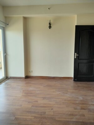 Room in 3 BHK Apartment at Nimbus The Hyde park, Sector 78 – for Sale