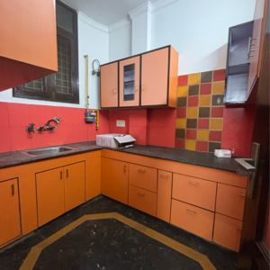 1 BHK Builder Floor For Rent in Saket