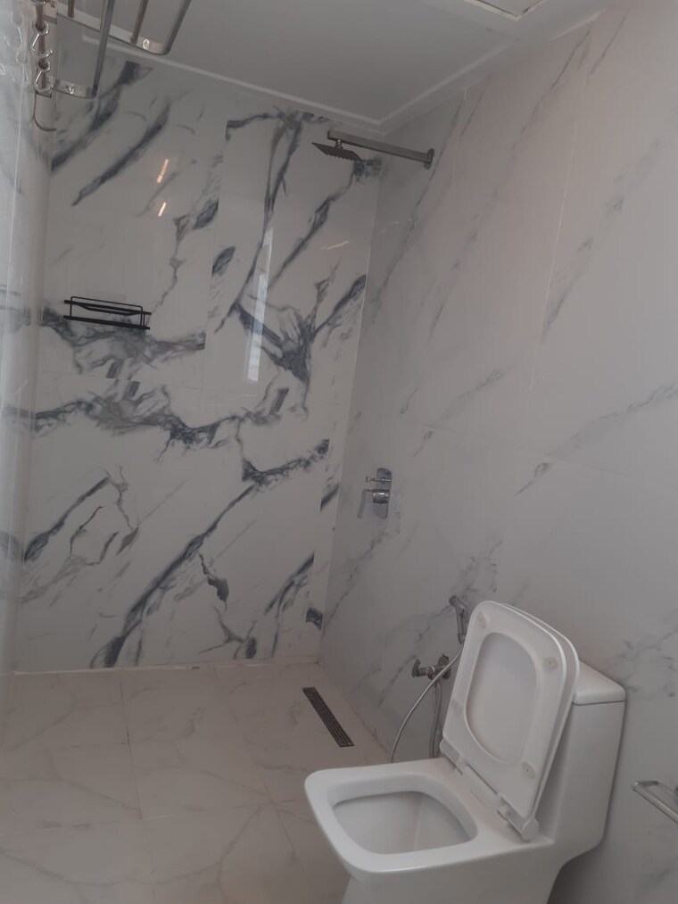 Master Bedroom, sunstar-floors 3 Bedroom 2500 Sq.Ft. Builder Floor In Sector 51 Gurgaon 9582502