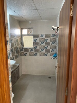 Bathroom in 4 BHK Apartment at Amrapali Crystal Homes, Sector 76 – for Rent