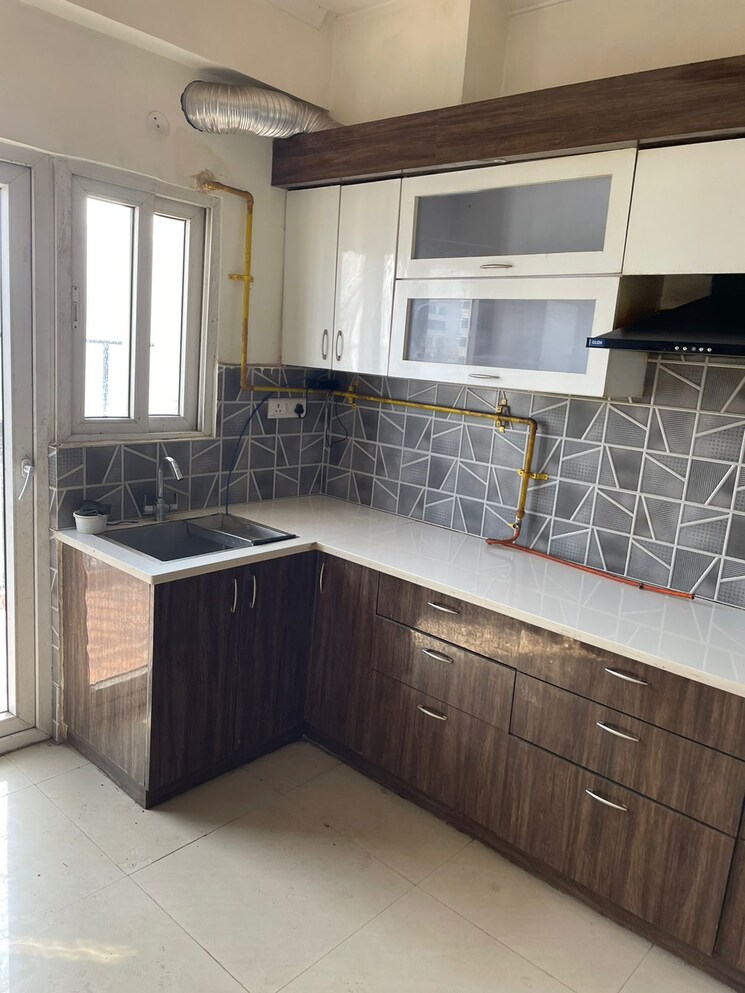 Kitchen, amrapali-crystal-homes 4 Bedroom 2175 Sq.Ft. Apartment In Sector 76 Noida 9582507