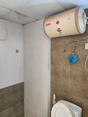 Furnished Amenities in 2 BHK Apartment at Amrapali Zodiac, Sector 120 – for Sale