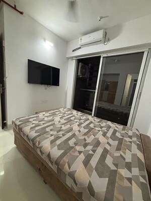 Bedroom in 1 BHK Apartment at Ashar Edge, Pokhran Road No Two – for Rent