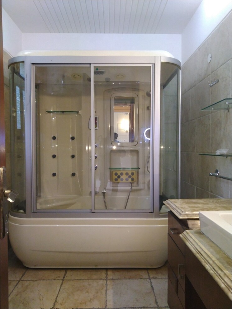 undefined, panchsheel park 5 Bedroom 7200 Sq.Ft. Builder Floor In Panchsheel Park Delhi 9582523