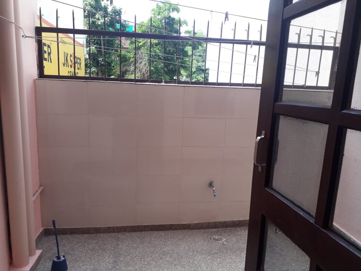 Balcony, huda-staff-colony 2 Bedroom 1200 Sq.Ft. Builder Floor In Sector 46 Gurgaon 9582533