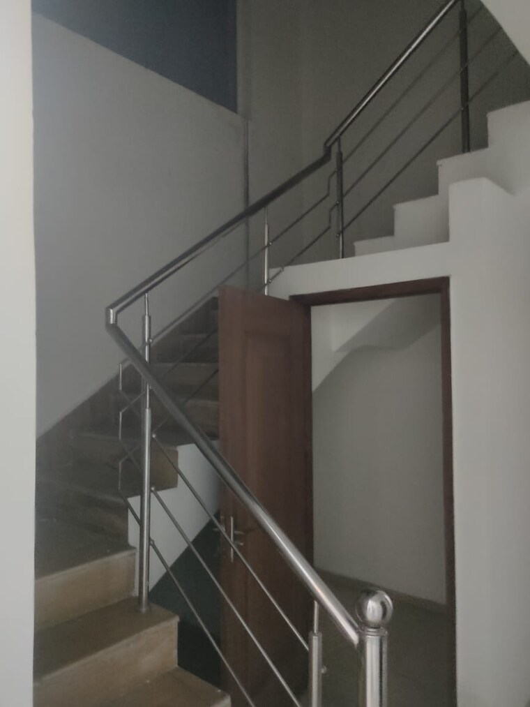 undefined, dhakoli 3 Bedroom 2250 Sq.Ft. Villa In Dhakoli Zirakpur 9582559