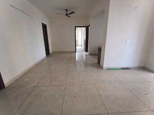 Room in 4 BHK Independent House at Sector 16 – for Sale
