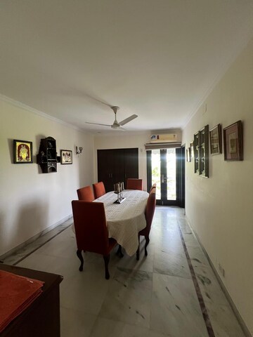 Hall in 4 BHK Builder Floor at Panchsheel Park – for Sale