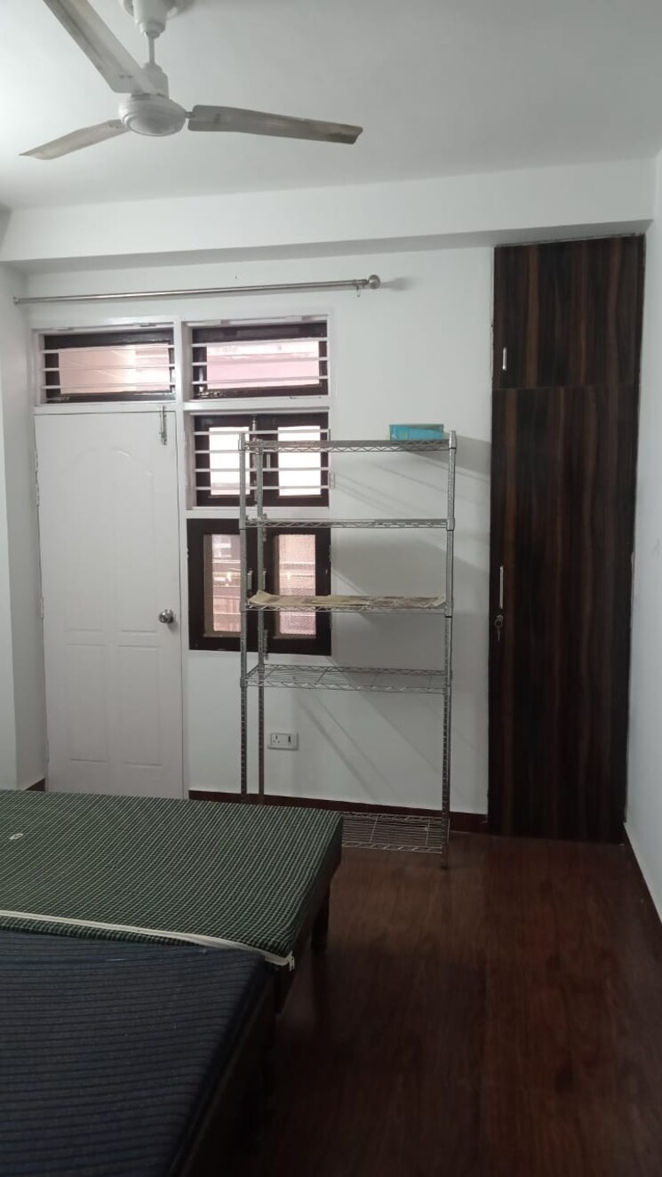 Kitchen, palam vihar extension 1 Bedroom 600 Sq.Ft. Builder Floor In Palam Vihar Extension Gurgaon 9582608